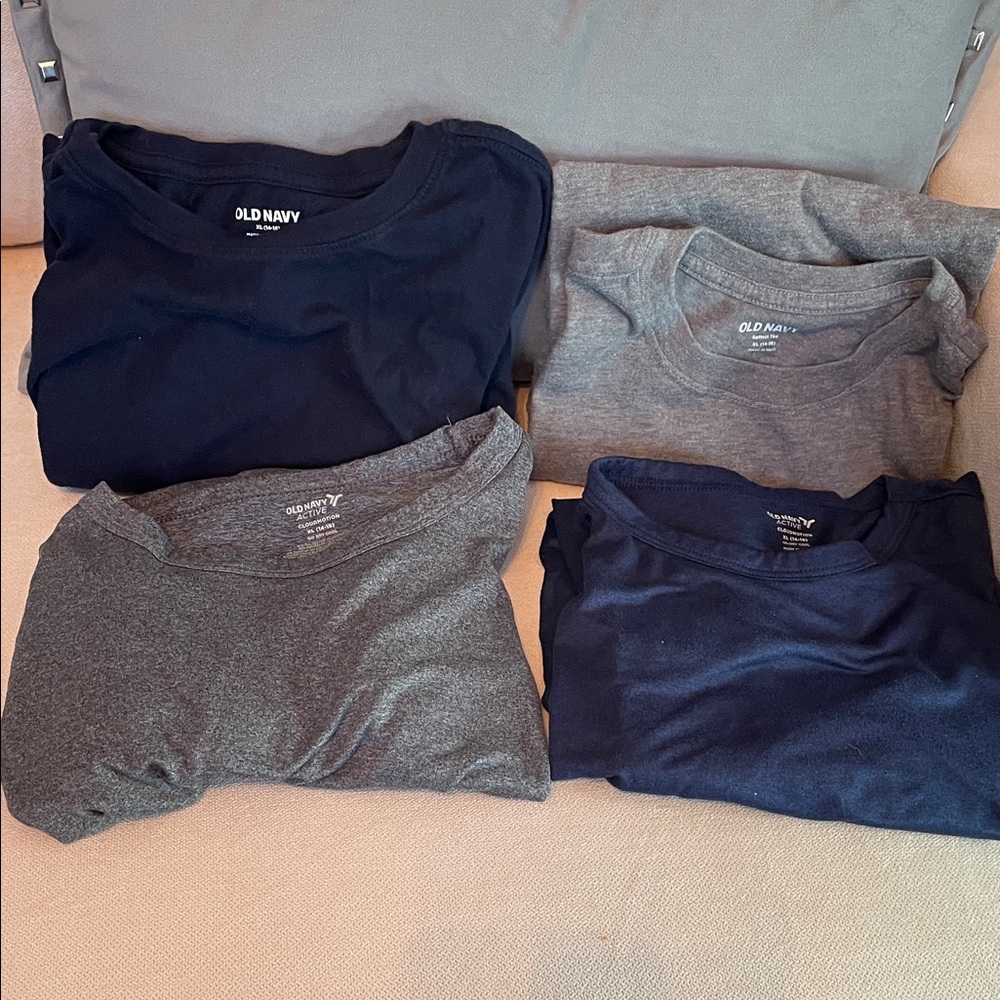 Old Navy Boys Blue and Gray T-Shirt Set XL (14-16)